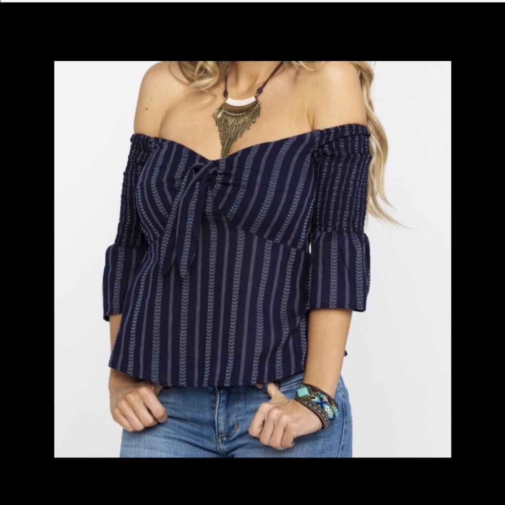 NWT Off the shoulder western shirt